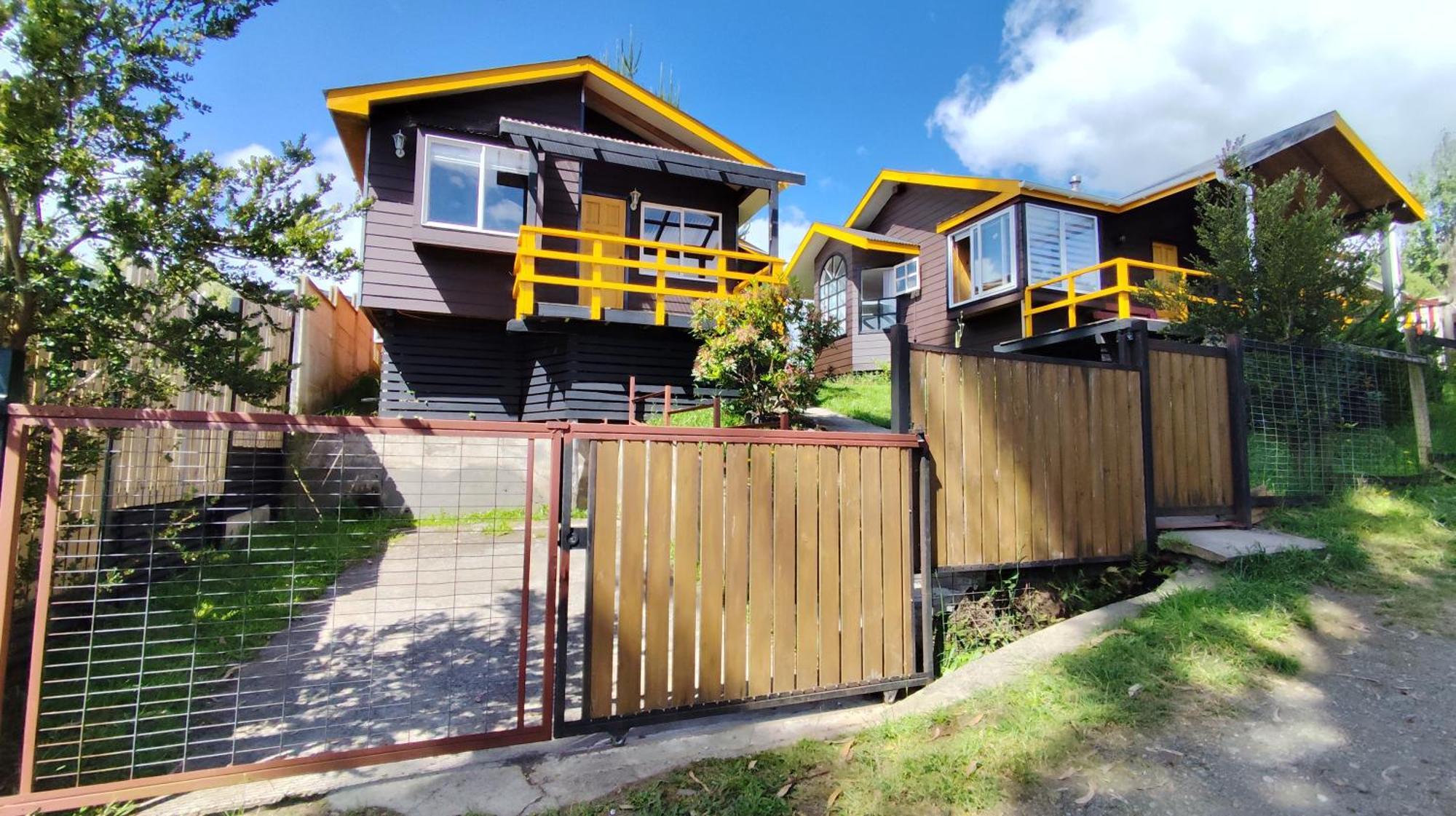 Chalet Yessi Castro