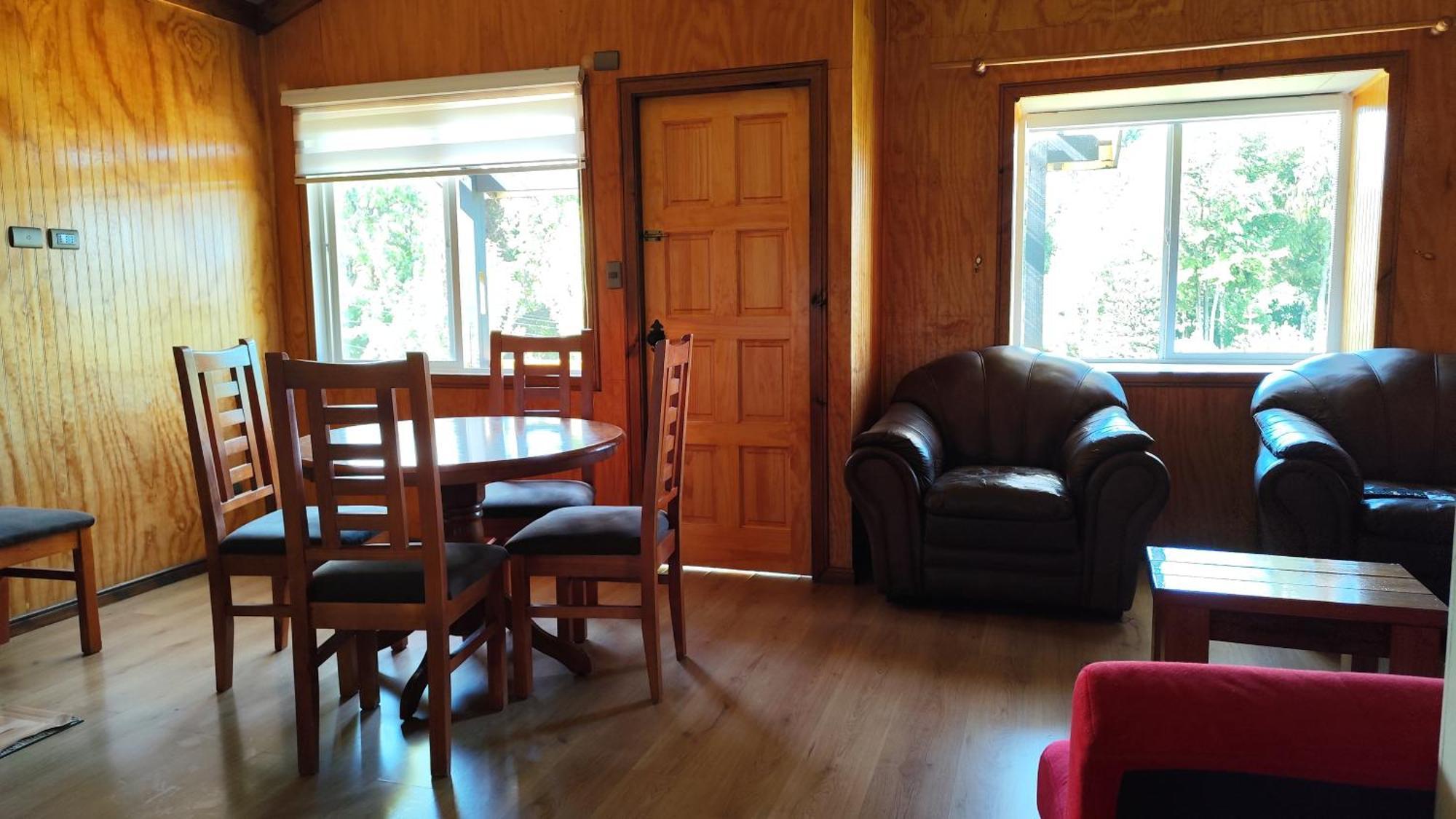 Chalet Yessi Castro